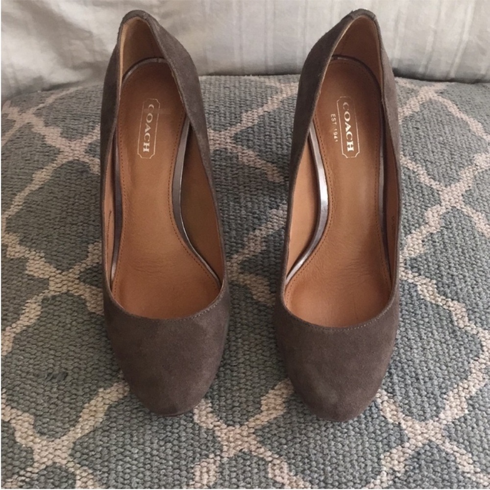 COACH Ophelia Suede and Embossed Croc Heels 6.5